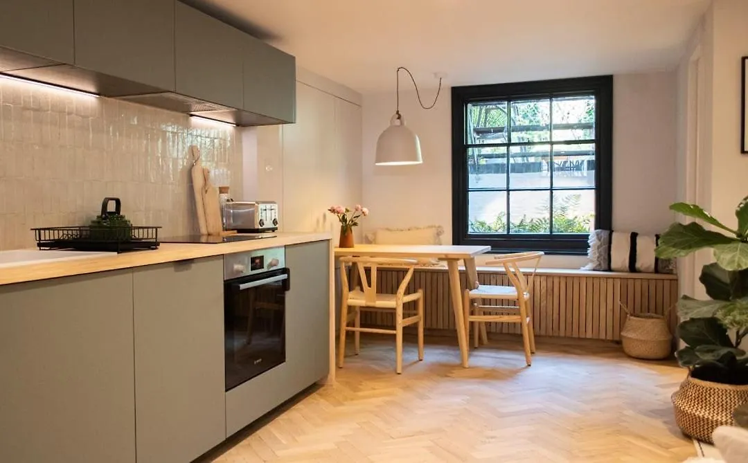 Stunning Townhouse Apartment In Central Cambridge Storbritannien