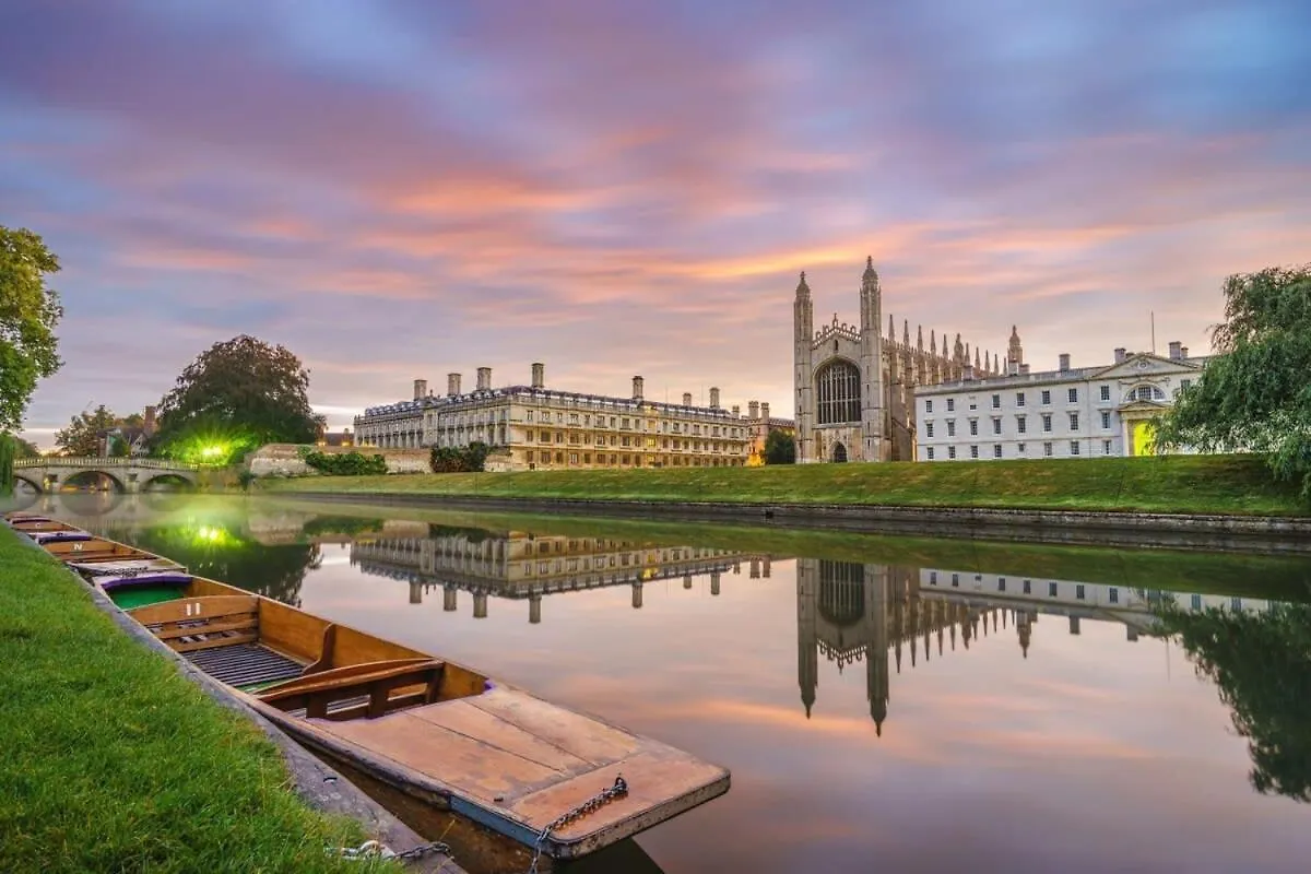 Stunning Townhouse Apartment In Central Cambridge 0*,  Storbritannien